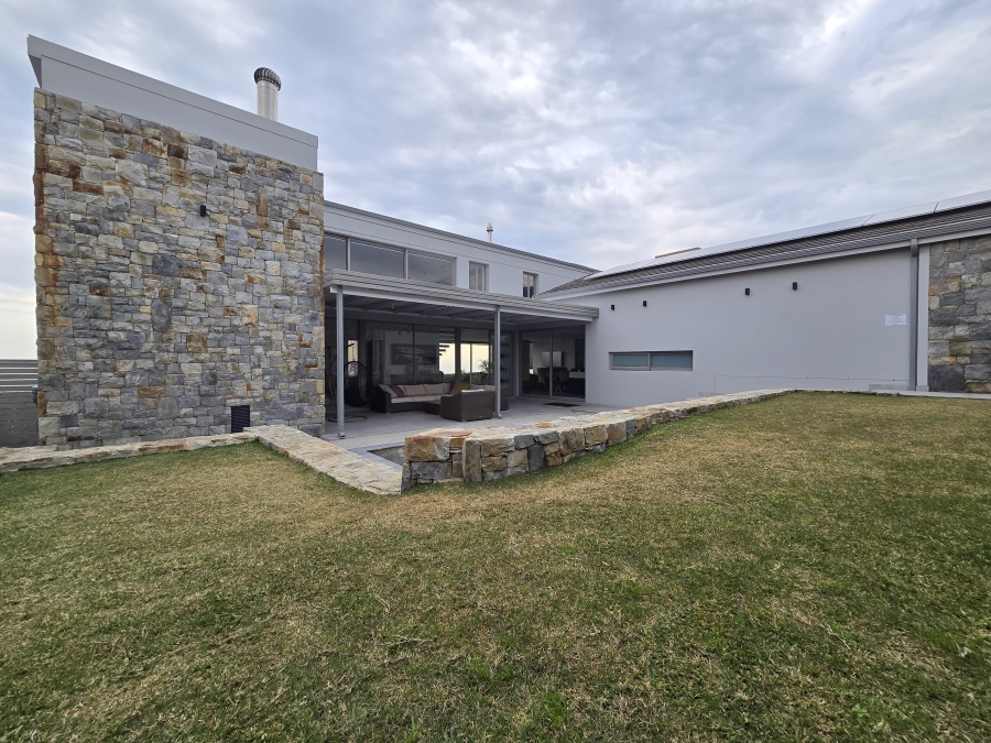 4 Bedroom Property for Sale in Oubaai Western Cape
